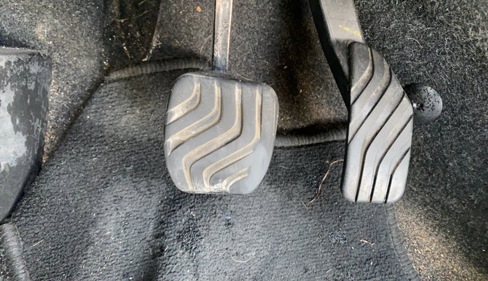 2022 Renault Kiger RXT (O) AMT, Petrol, Automatic, 38,769 km, Pedals