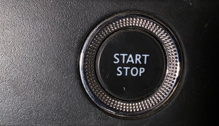 2022 Renault Kiger RXT (O) AMT, Petrol, Automatic, 38,769 km, Keyless Start/ Stop Button