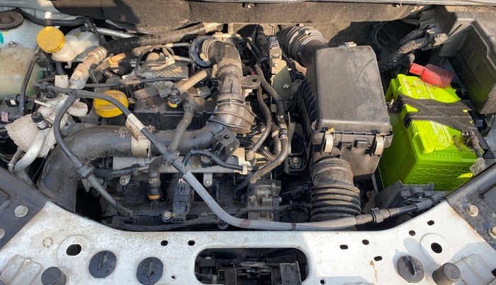 2022 Renault Kiger RXT (O) AMT, Petrol, Automatic, 38,769 km, Engine View