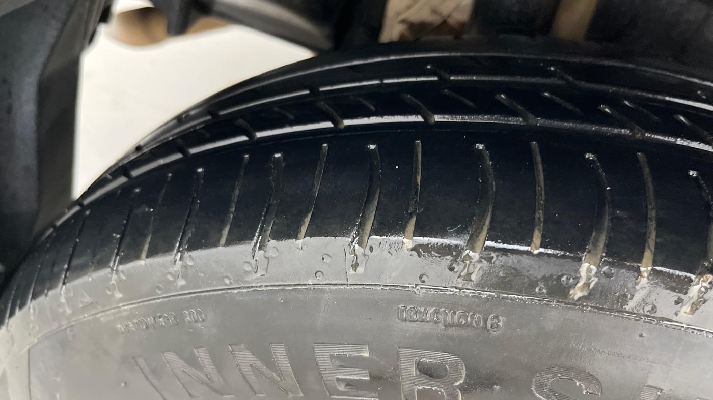 2018 Maruti Swift VXI, Petrol, Manual, 92,768 km, Right Rear Tyre Tread