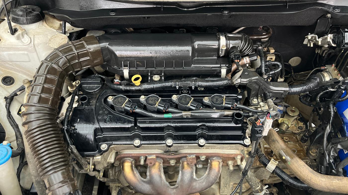 2018 Maruti Swift VXI, Petrol, Manual, 92,768 km, Engine View