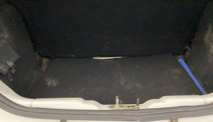 2018 Tata Tiago XT PETROL, Petrol, Manual, 1,41,067 km, Boot Inside