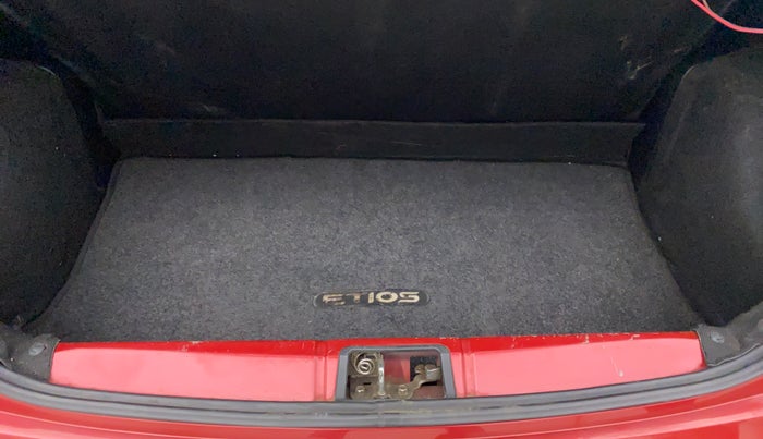2012 Toyota Etios Liva GD, Diesel, Manual, 38,591 km, Boot Inside