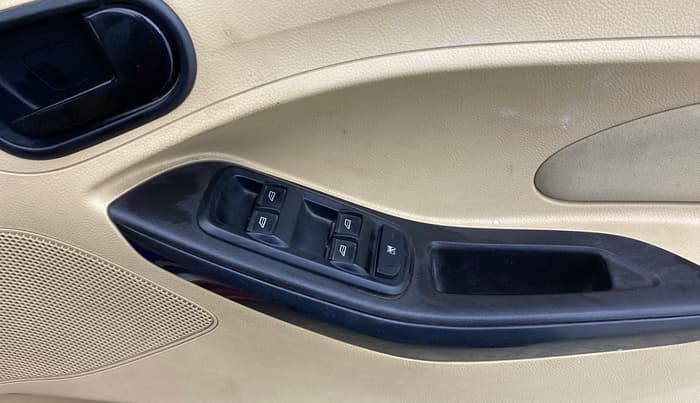 2016 Ford Figo Aspire TITANIUM 1.2 PETROL, Petrol, Manual, 77,983 km, Driver Side Door Panels Control