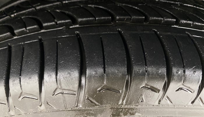 2022 Honda City 1.5L I-VTEC V MT 5TH GEN, Petrol, Manual, 45,734 km, Left Front Tyre Tread