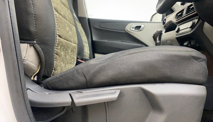 2024 Hyundai AURA SX PLUS 1.2 AMT, Petrol, Automatic, 13,194 km, Driver Side Adjustment Panel