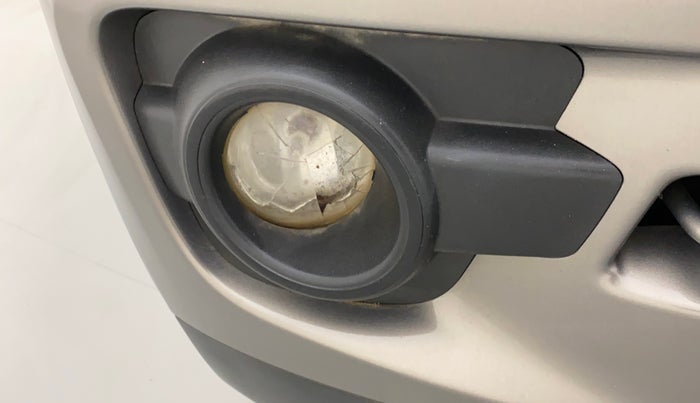 2017 Renault Kwid RXL 1.0, Petrol, Manual, 62,303 km, Right fog light - Not working