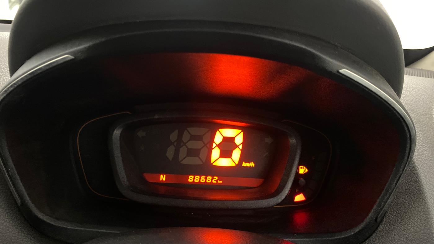 2017 Renault Kwid CLIMBER 1.0 AMT, Petrol, Automatic, 88,681 km, Odometer Image