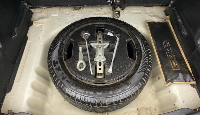 2015 Maruti S Cross ZETA 1.3, Diesel, Manual, 1,63,159 km, Spare Tyre