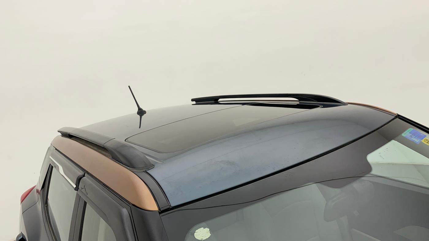 2021 Mahindra XUV300 W6 1.2 PETROL AMT, Petrol, Automatic, 29,041 km, Roof