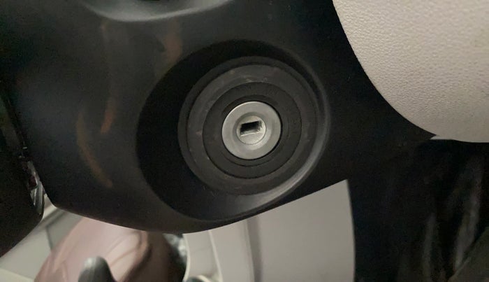 2025 Tata Tiago XM PETROL, Petrol, Manual, 4,416 km, Keyless Start/ Stop Button