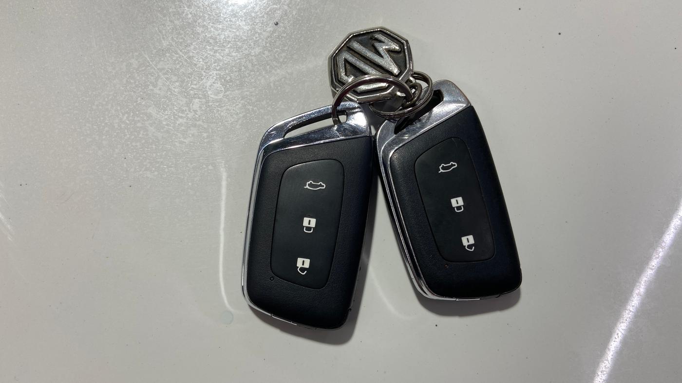 2021 MG HECTOR SHARP 1.5 PETROL CVT, Petrol, Automatic, 35,356 km, Key Close Up