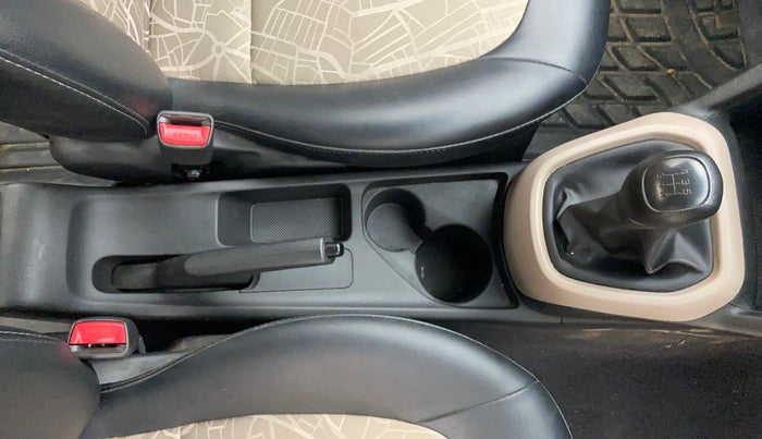 2019 Hyundai Grand i10 MAGNA 1.2 KAPPA VTVT, Petrol, Manual, 46,742 km, Gear Lever
