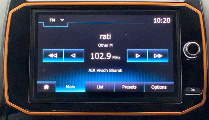 2019 Renault Kwid CLIMBER 1.0 (O), Petrol, Manual, 39,297 km, Infotainment System