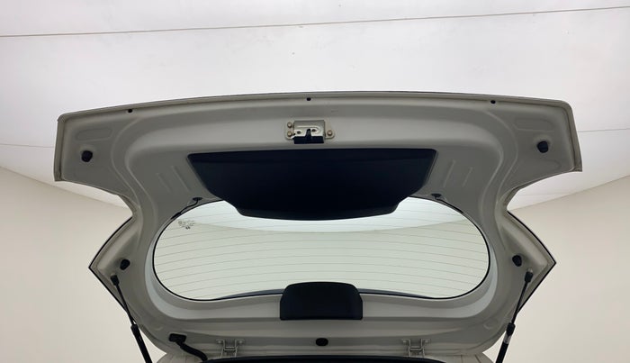2018 Hyundai NEW SANTRO SPORTZ CNG, CNG, Manual, 73,030 km, Boot Door Open