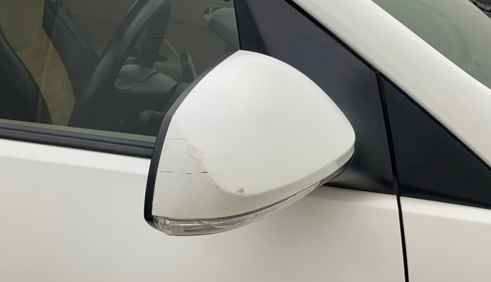 2018 Hyundai NEW SANTRO SPORTZ CNG, CNG, Manual, 73,030 km, Right rear-view mirror - Minor scratches