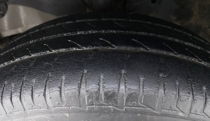 2013 Honda Brio 1.2 S MT I VTEC, Petrol, Manual, 59,739 km, Left Front Tyre Tread