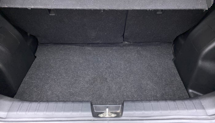 2019 Toyota Glanza V MT PETROL, Petrol, Manual, 8,415 km, Boot Inside