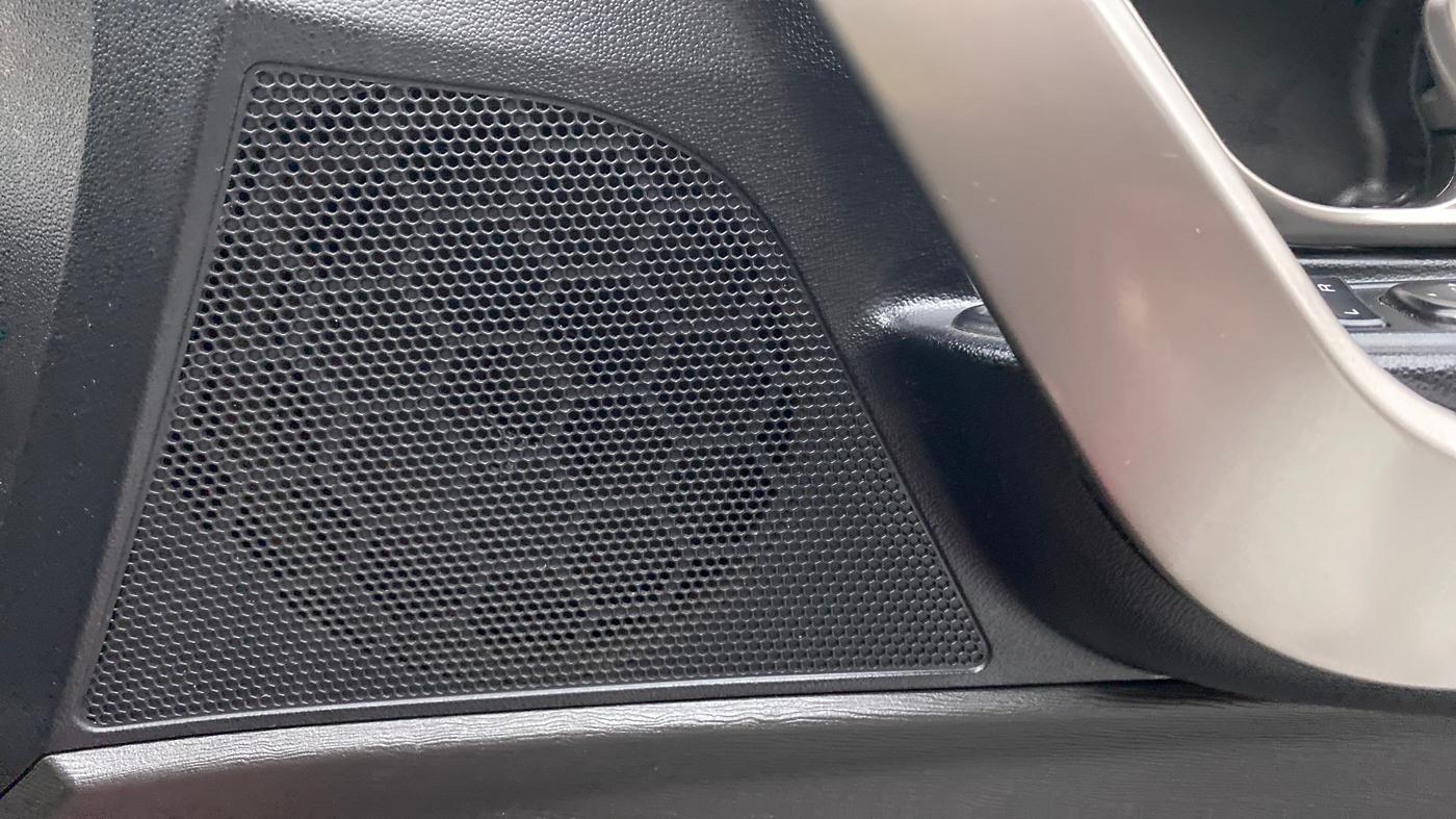 2018 Mahindra XUV500 W11 AT, Diesel, Automatic, 35,238 km, Speaker