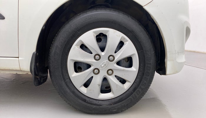 2012 Hyundai i10 MAGNA 1.2, Petrol, Manual, 40,724 km, Right Front Wheel