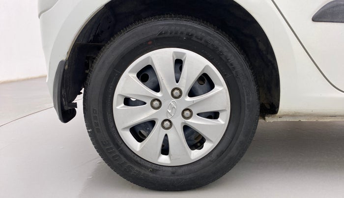 2012 Hyundai i10 MAGNA 1.2, Petrol, Manual, 40,724 km, Right Rear Wheel