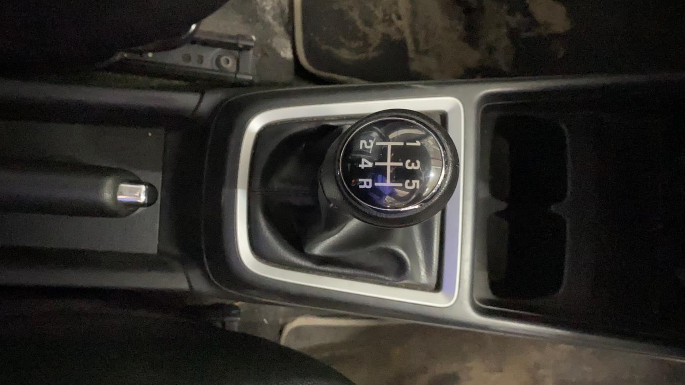 2018 Maruti Swift ZXI PLUS, Petrol, Manual, 61,477 km, Gear Lever