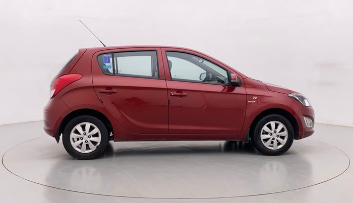 2014 Hyundai i20 SPORTZ 1.2, Petrol, Manual, 47,092 km, Right Side View