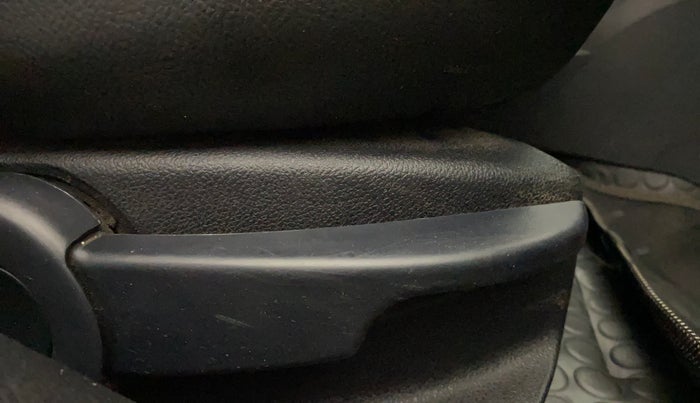 2014 Ford Figo TITANIUM 1.2 PETROL, Petrol, Manual, 93,003 km, Driver Side Adjustment Panel