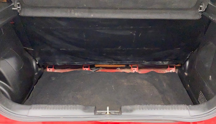 2019 Maruti Swift VDI, Diesel, Manual, 76,029 km, Boot Inside