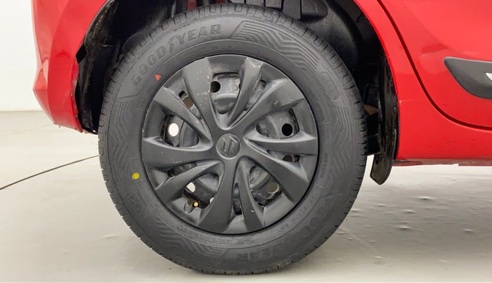 2019 Maruti Swift VDI, Diesel, Manual, 76,029 km, Right Rear Wheel