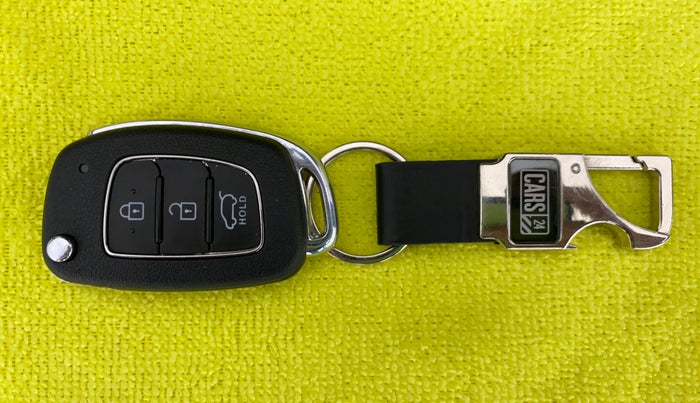 2020 Hyundai VENUE S MT 1.2 KAPPA, Petrol, Manual, 5,415 km, Key Close-up