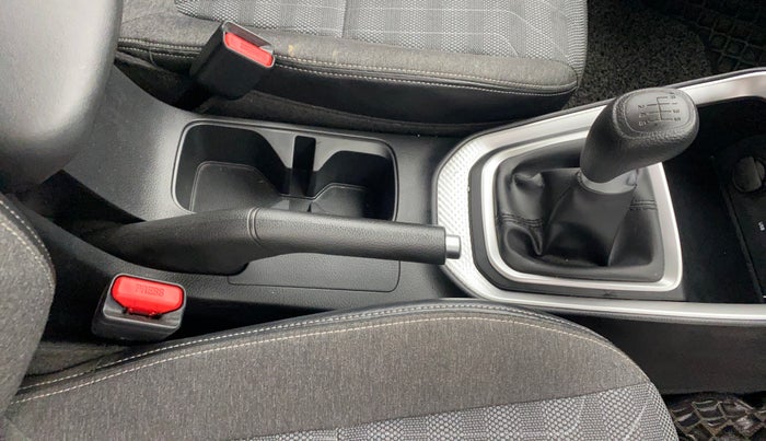 2023 KIA SONET HTK PLUS 1.0 IMT, Petrol, Manual, 1,687 km, Gear Lever