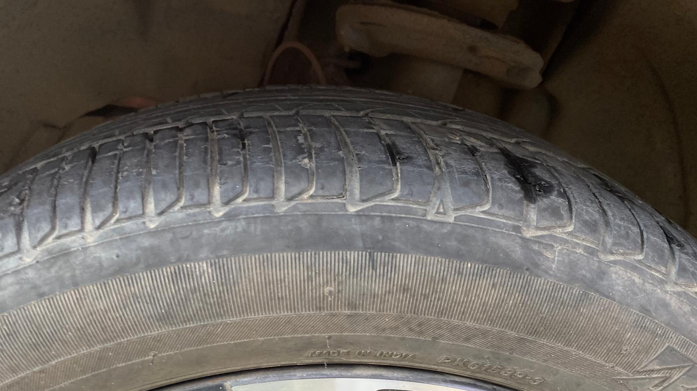 2022 Tata Tiago XZ PLUS PETROL, Petrol, Manual, 28,540 km, Left Front Tyre Tread