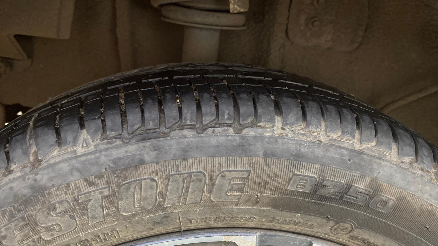 2022 Tata Tiago XZ PLUS PETROL, Petrol, Manual, 28,540 km, Right Rear Tyre Tread