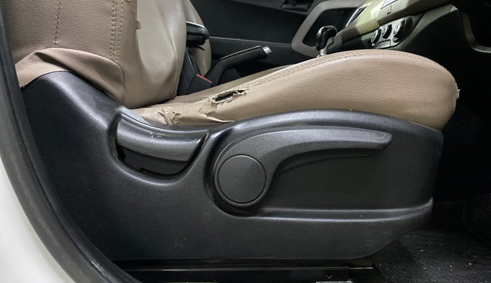 2020 Hyundai Creta E PLUS 1.4 DIESEL, Diesel, Manual, 79,406 km, Driver Side Adjustment Panel