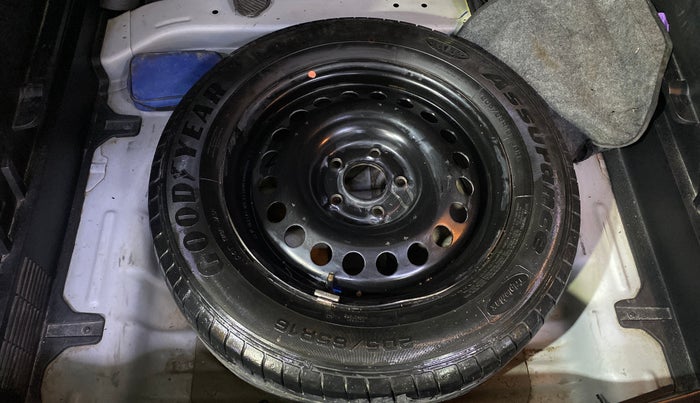 2020 Hyundai Creta E PLUS 1.4 DIESEL, Diesel, Manual, 79,406 km, Spare Tyre