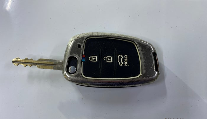 2020 Hyundai Creta E PLUS 1.4 DIESEL, Diesel, Manual, 79,406 km, Key Close Up