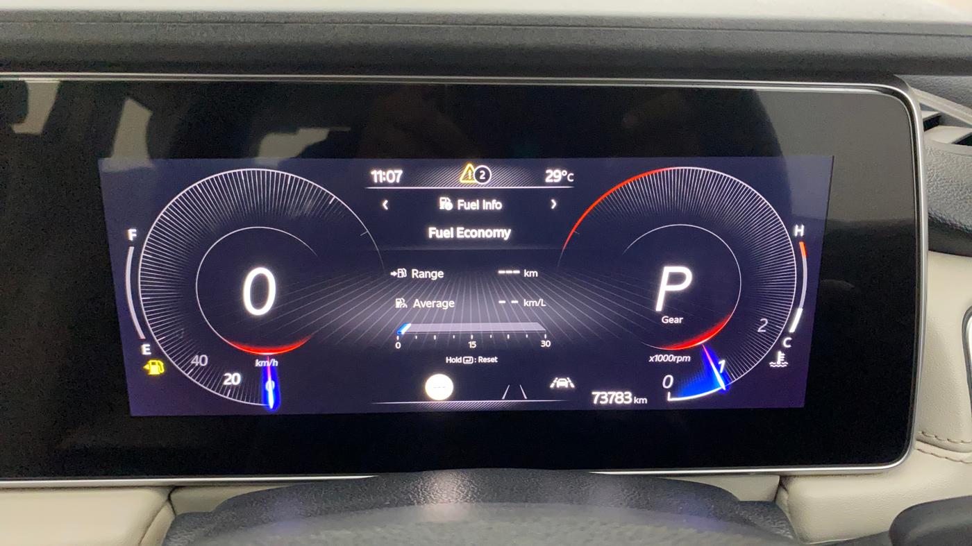 2021 Mahindra XUV700 AX 7 LUXURY P AT 7 STR, Petrol, Automatic, 73,781 km, Odometer Image