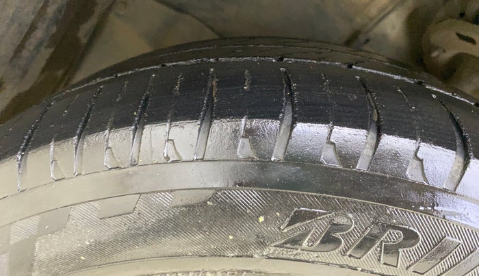 2017 Toyota Corolla Altis VL CVT PETROL, Petrol, Automatic, 93,281 km, Left Front Tyre Tread