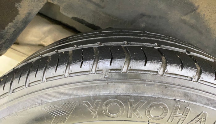 2017 Toyota Corolla Altis VL CVT PETROL, Petrol, Automatic, 93,281 km, Right Rear Tyre Tread