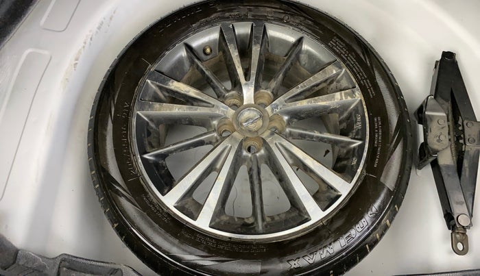 2017 Toyota Corolla Altis VL CVT PETROL, Petrol, Automatic, 93,281 km, Spare Tyre