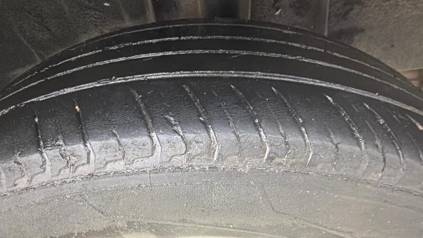 2022 Nissan MAGNITE XV MT, Petrol, Manual, 75,355 km, Left Rear Tyre Tread