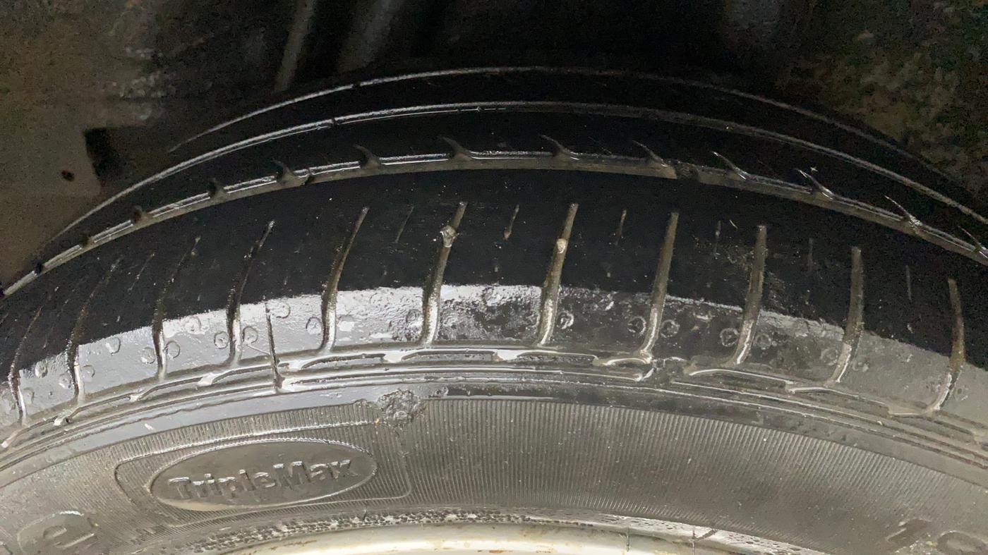 2017 Honda Jazz 1.2L I-VTEC V AT, Petrol, Automatic, 89,904 km, Left Rear Tyre Tread