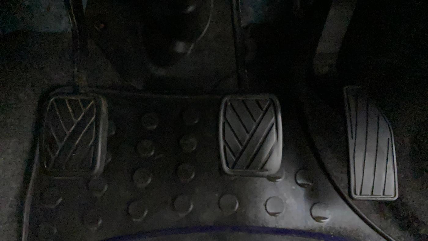 2015 Maruti Celerio VXI, Petrol, Manual, 60,594 km, Pedals