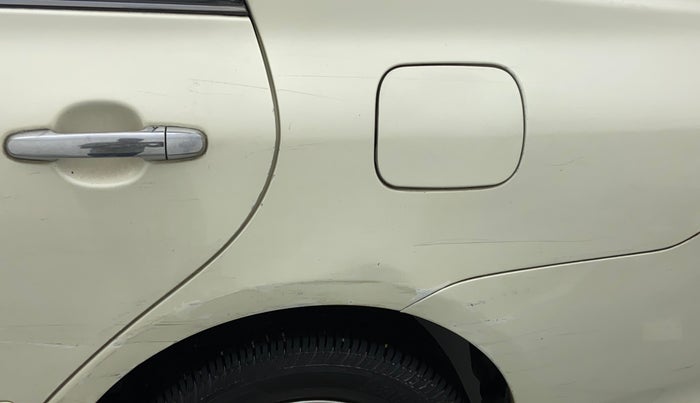 2010 Toyota Corolla Altis G PETROL, Petrol, Manual, 83,706 km, Left quarter panel - Slightly dented