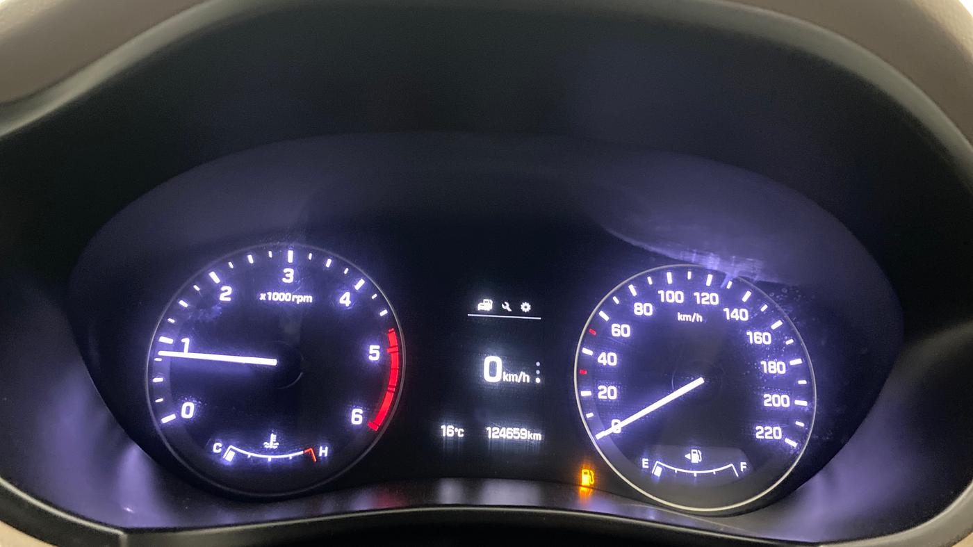 2015 Hyundai Elite i20 ASTA 1.4 CRDI, Diesel, Manual, 1,24,623 km, Odometer Image
