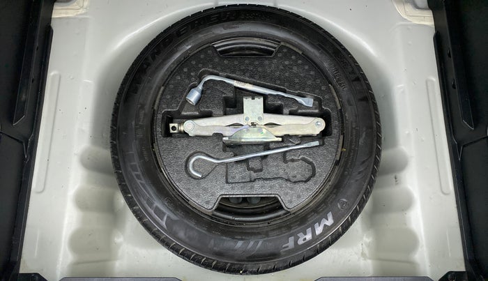 2020 Maruti Vitara Brezza LXI, Petrol, Manual, 30,953 km, Spare Tyre