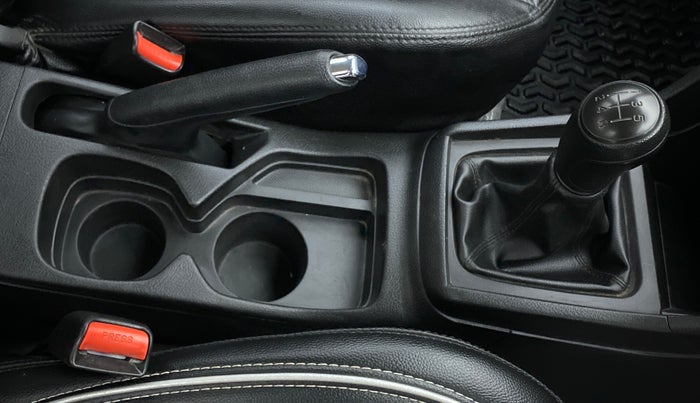 2020 Maruti Vitara Brezza LXI, Petrol, Manual, 30,953 km, Gear Lever