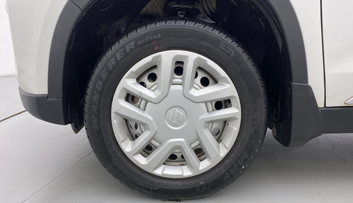 2020 Maruti Vitara Brezza LXI, Petrol, Manual, 30,953 km, Left Front Wheel