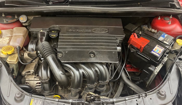 2013 Ford Figo ZXI 1.2 PETROL, Petrol, Manual, 1,10,711 km, Engine View